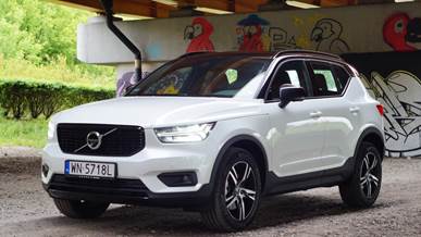 Znalezione obrazy dla zapytania: volvo xc40